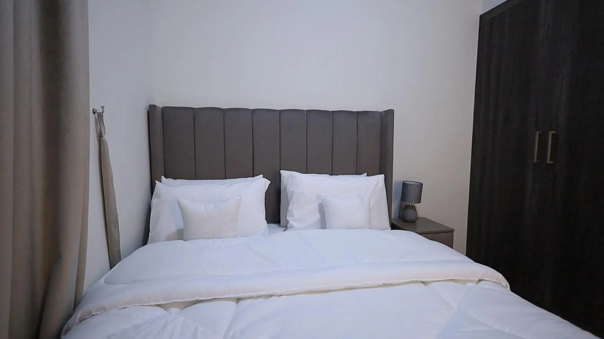 2 Bedroom Elegant Apartment In Dubailand 0*, Dubaj